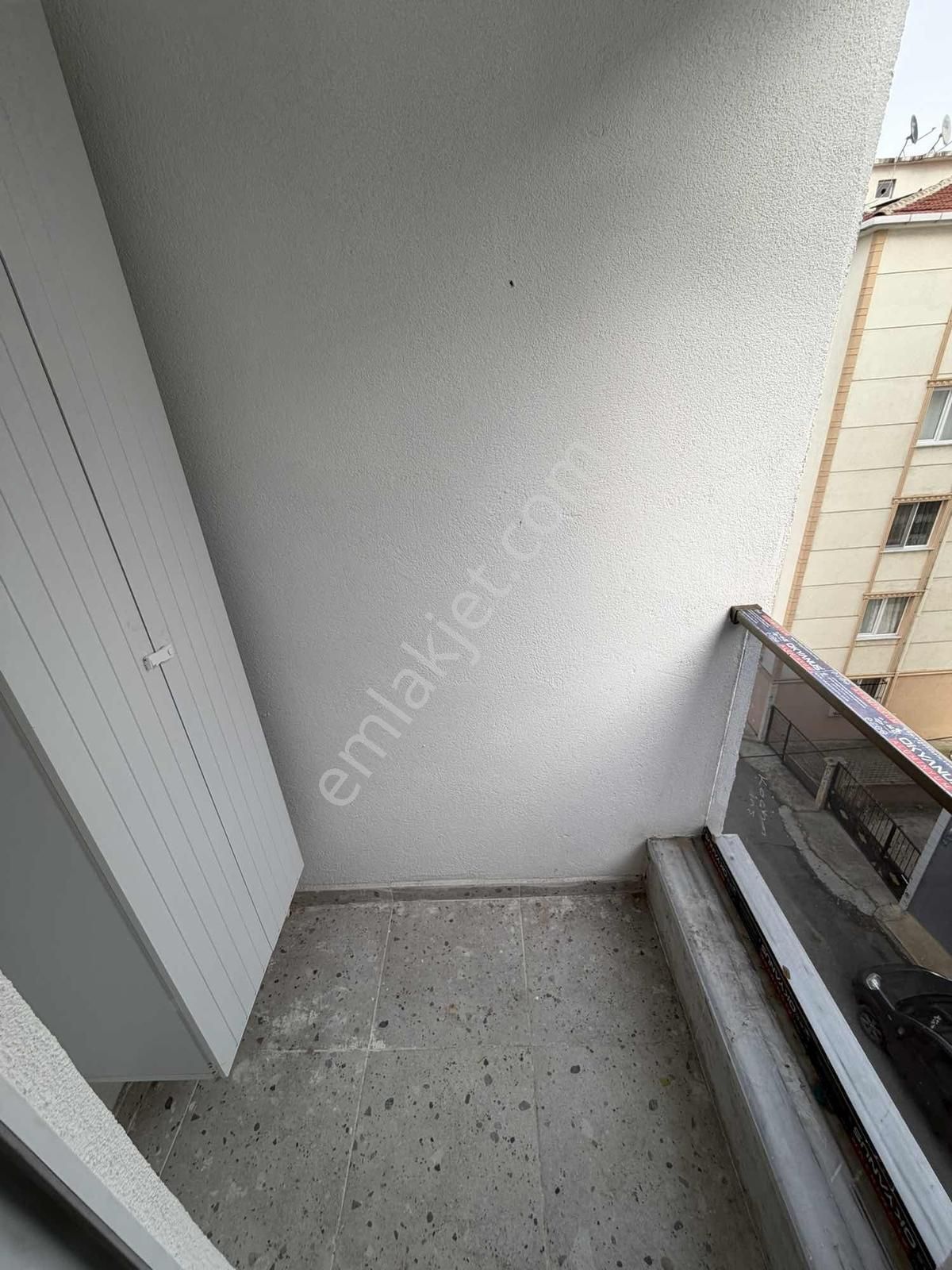 Çorlu Kemalettinde 1+1 Arakat Kiralık Daire // Revos // - Görsel 6