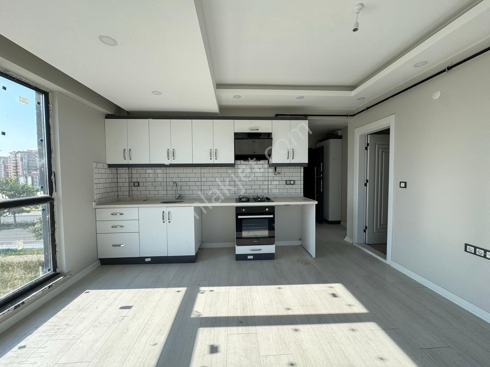 Revos// Bülent Ecevit Bulvarı Üzerinde 1+1 Satılık Daire - Görsel 2