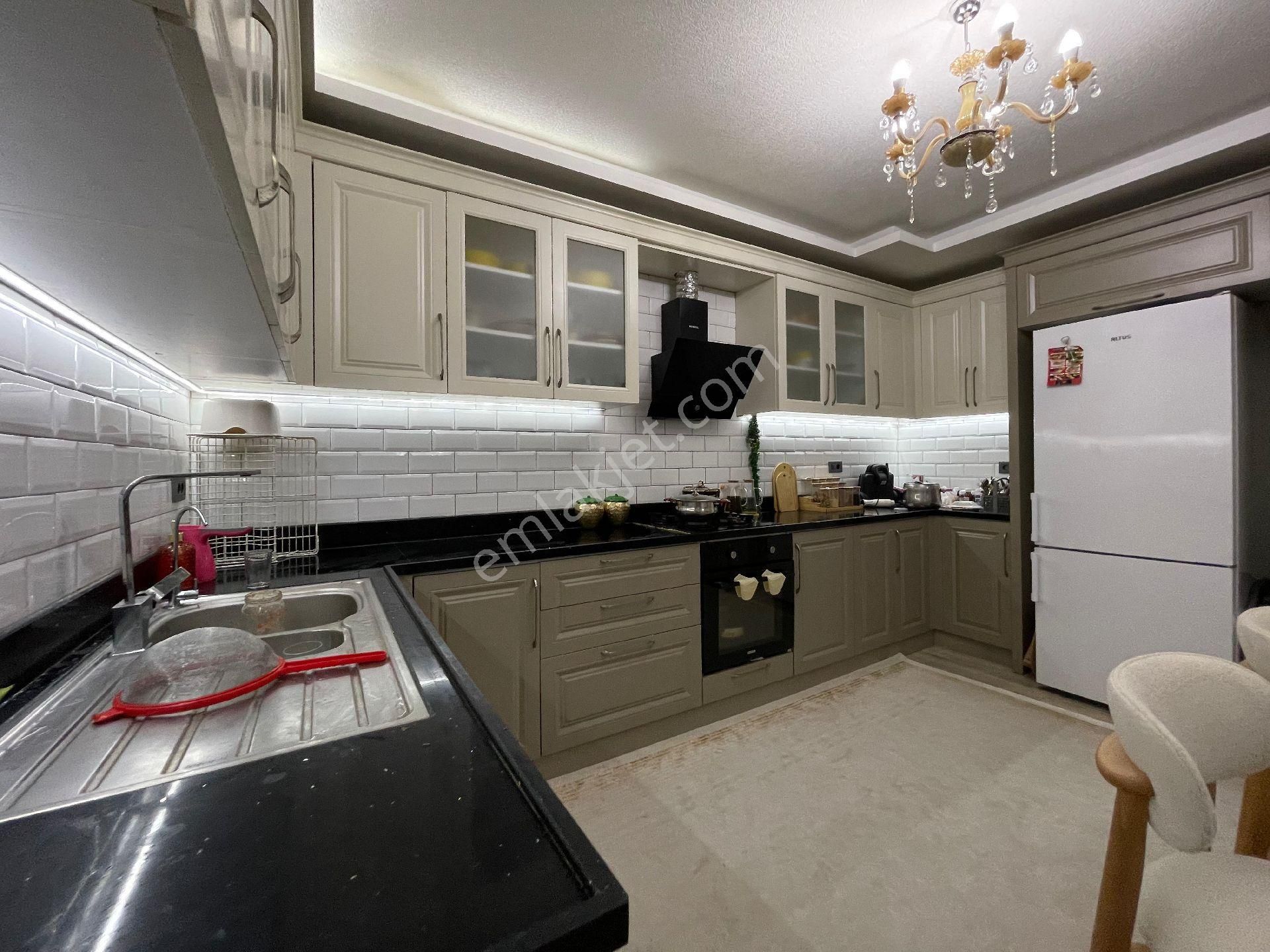 Ra Gayrimenkul Kırklarsırtı İncirlikuyu Mevkii Satılık 3+1 Site İçerisinde Ferah Daire - Görsel 3