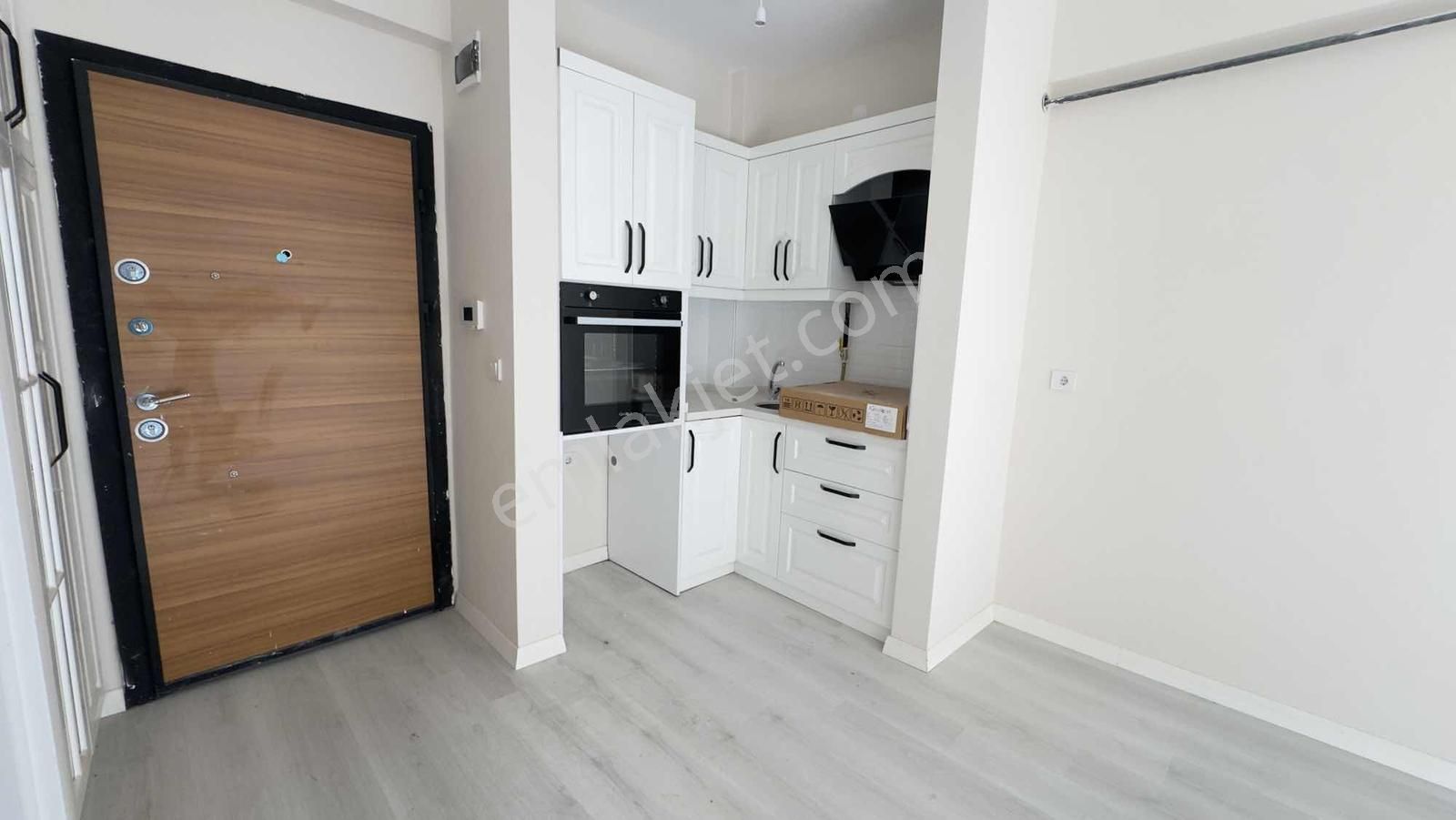 Villalar Bölgesinde 1+1 Site İçerisinde Havuzlu Daire - Görsel 8