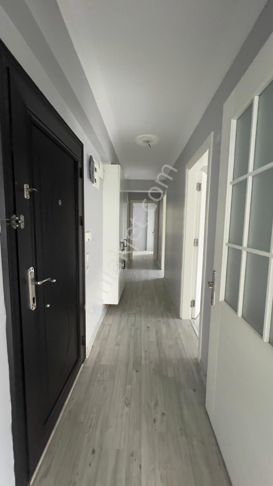 Kuşadası Ege Mahallesi'nde Kat Mülkiyetli Satılık 3+1 Havuzlu Daire - Görsel 8