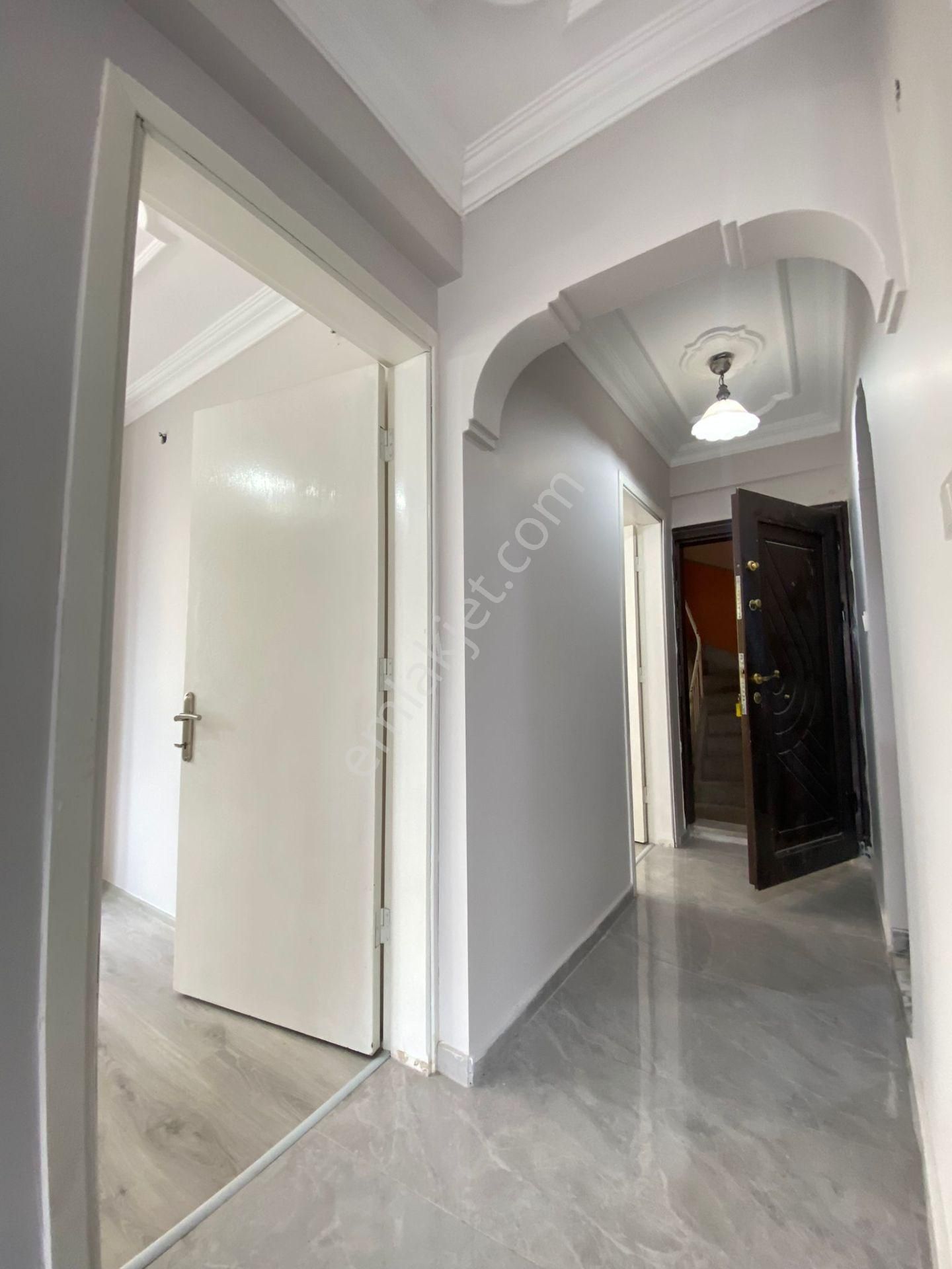 ✅utku Mahallesi🏡 ✅2+1 80m2 4 Katlının 3 Katı ❇️full Tadilatlı Özelikli Petek Kombili - Görsel 3