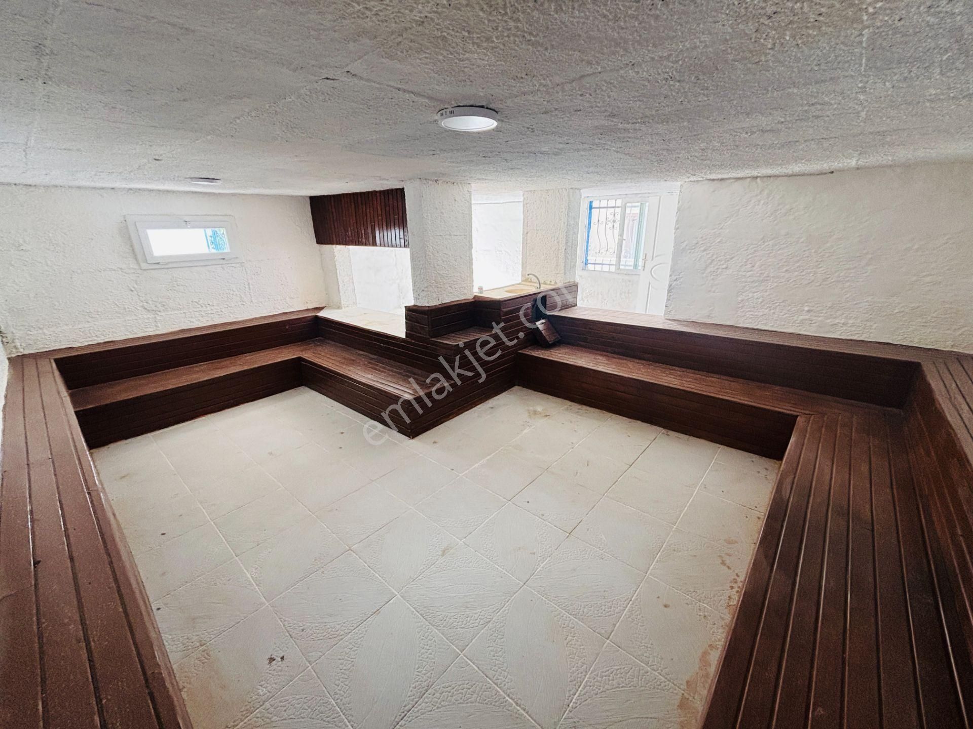 İzmir Seferihisar Ürkmez'de Bahçeli Ayrı Mutfak Masrafsız 2+1 Satılık Daire - Görsel 21