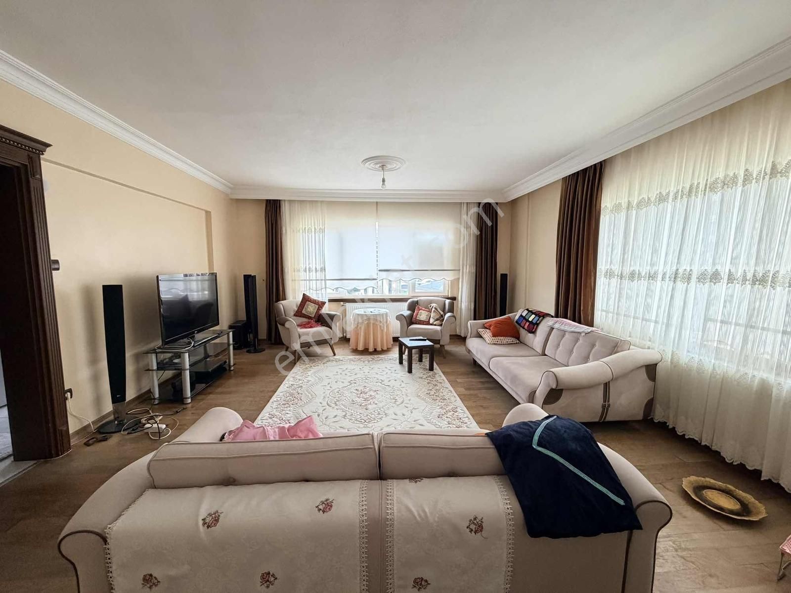 Çorlu Esentepede 4+1 Altaylı Sitesinde Arakat Satılık Daire !! - Görsel 25