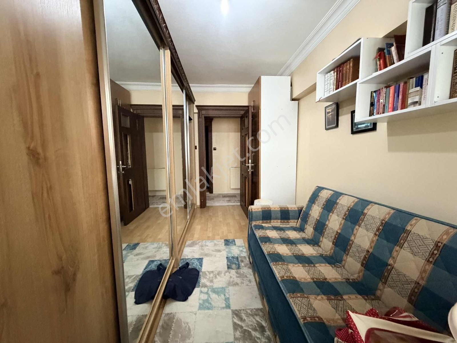 Çorlu Esentepede 4+1 Altaylı Sitesinde Arakat Satılık Daire !! - Görsel 18