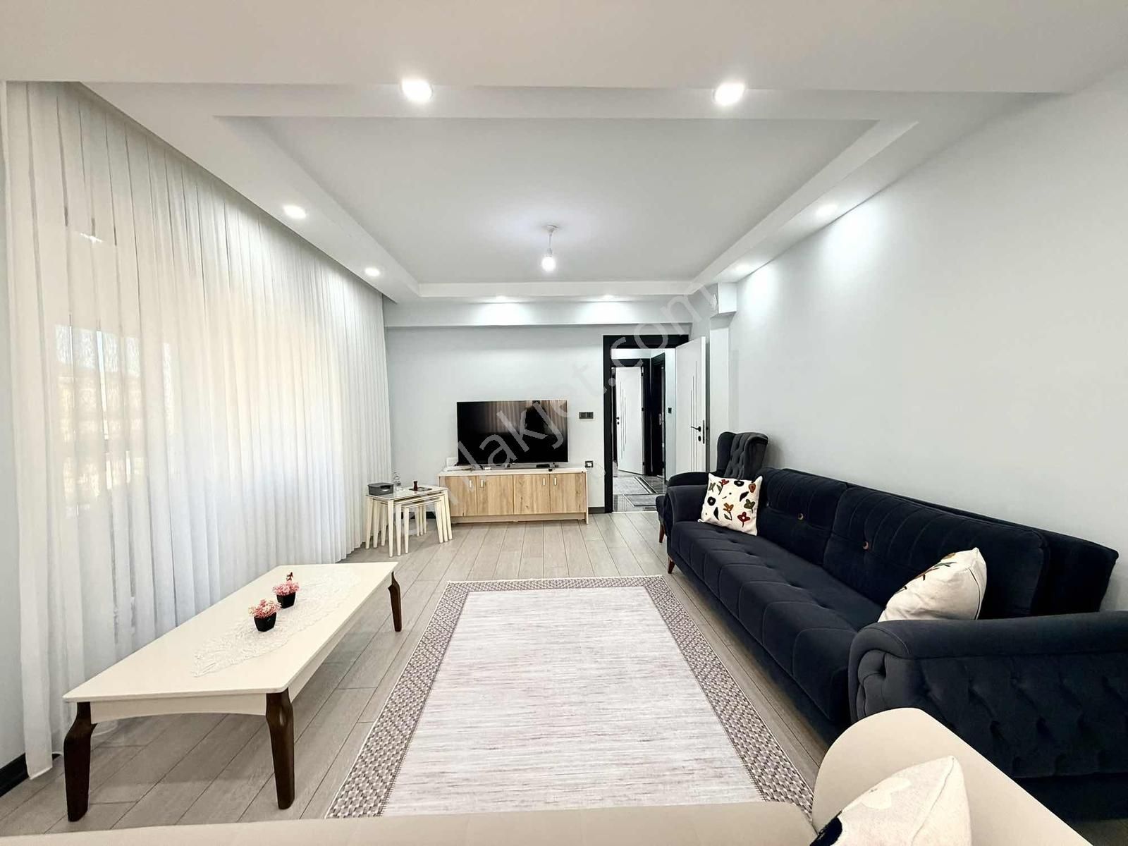 Rumelide // Villkon Garden // 2+1 Havuz Cephe // Lüx Daire !! - Görsel 7