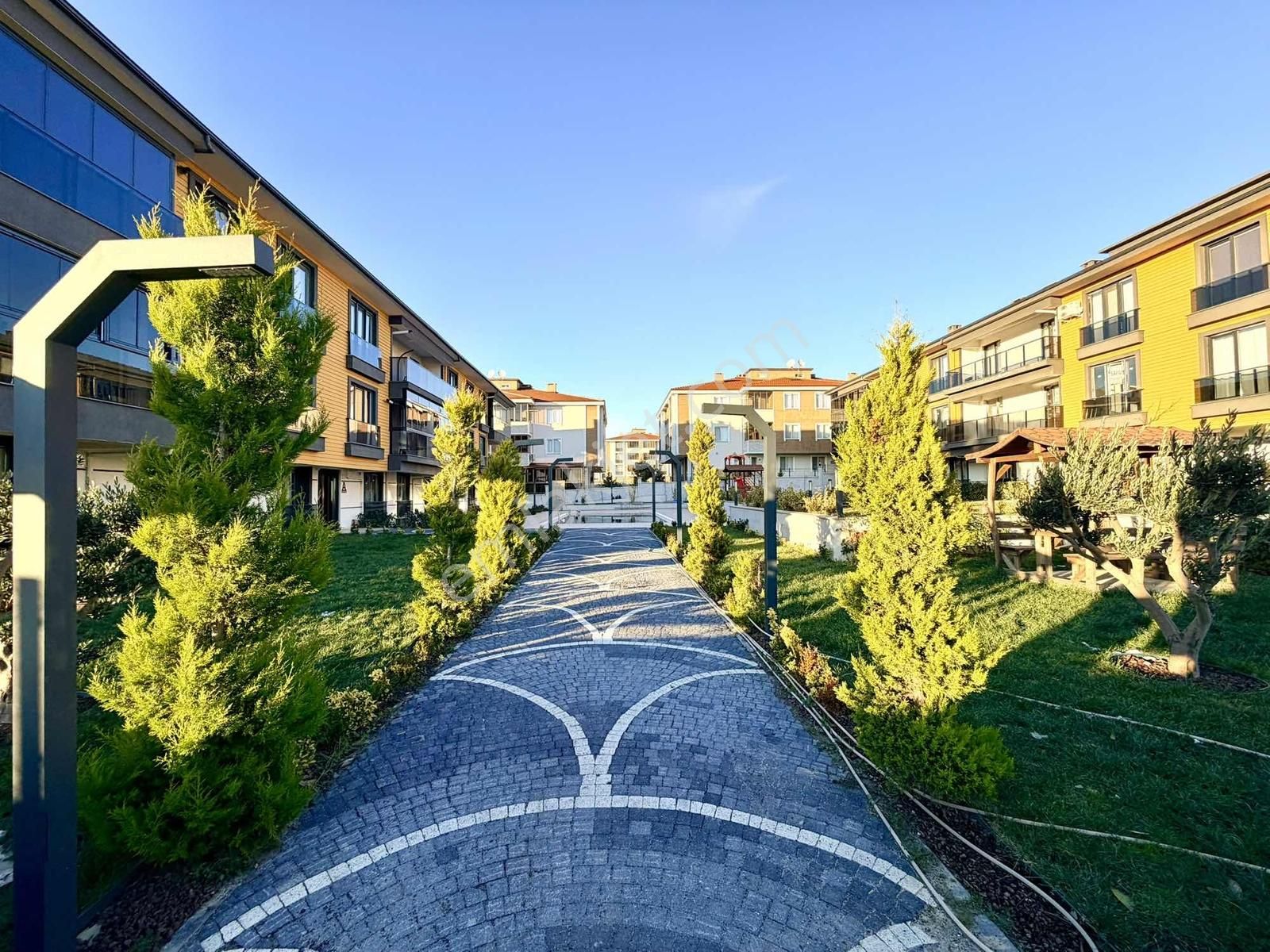 Rumelide // Villkon Garden // 2+1 Havuz Cephe // Lüx Daire !! - Görsel 17