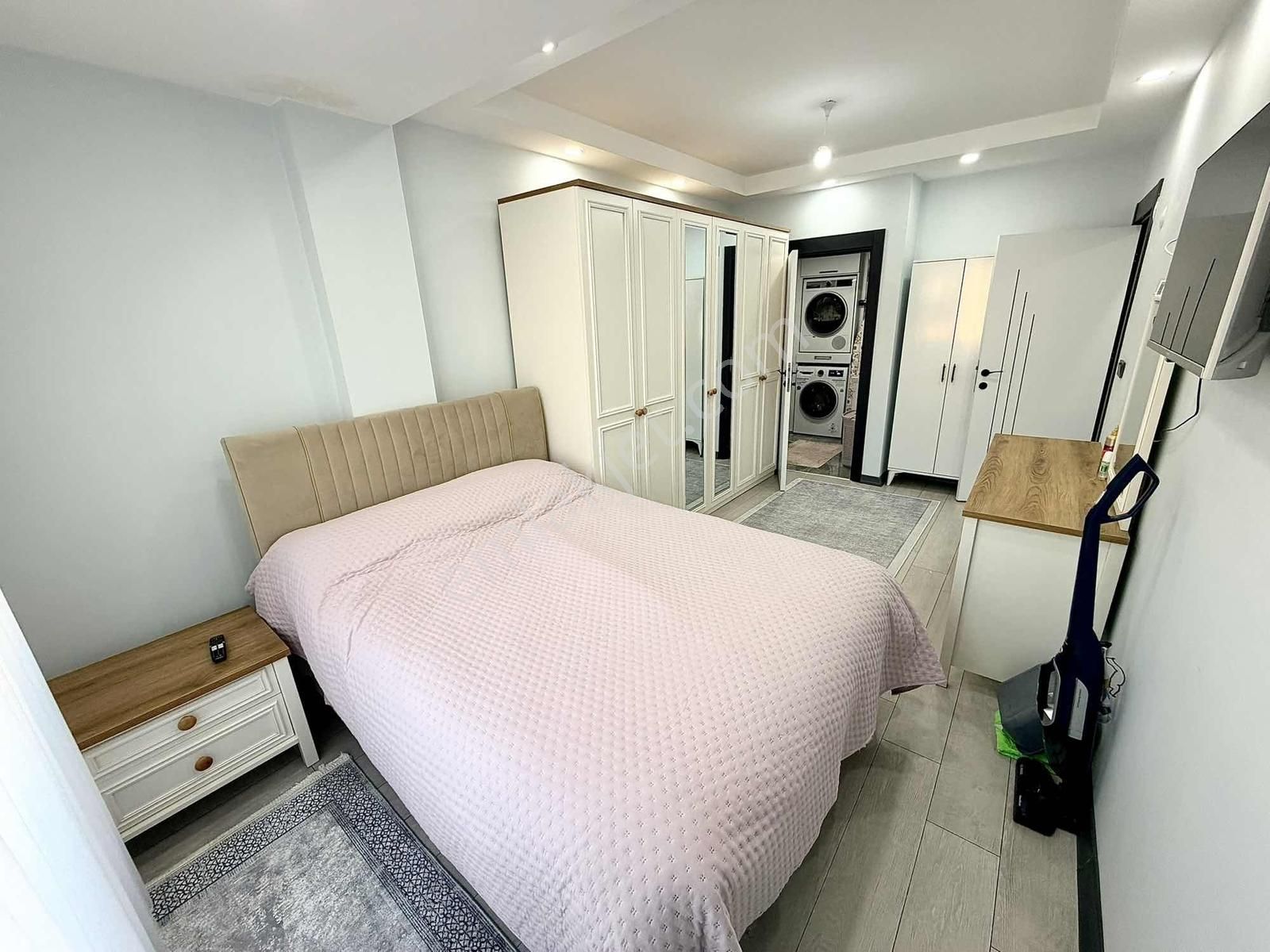 Rumelide // Villkon Garden // 2+1 Havuz Cephe // Lüx Daire !! - Görsel 28