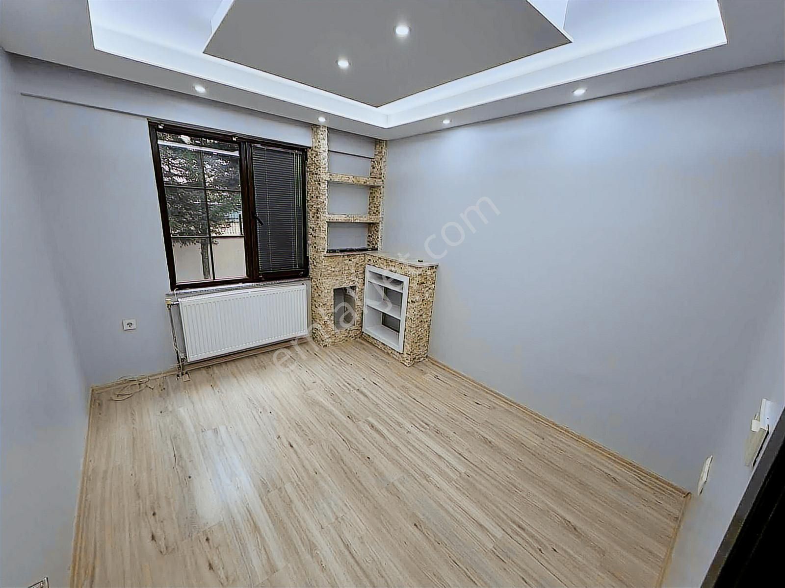 //revos// İsak Pinas Okulun Arkasında 3+1 Ebeveyn Banyolu Daire - Görsel 8