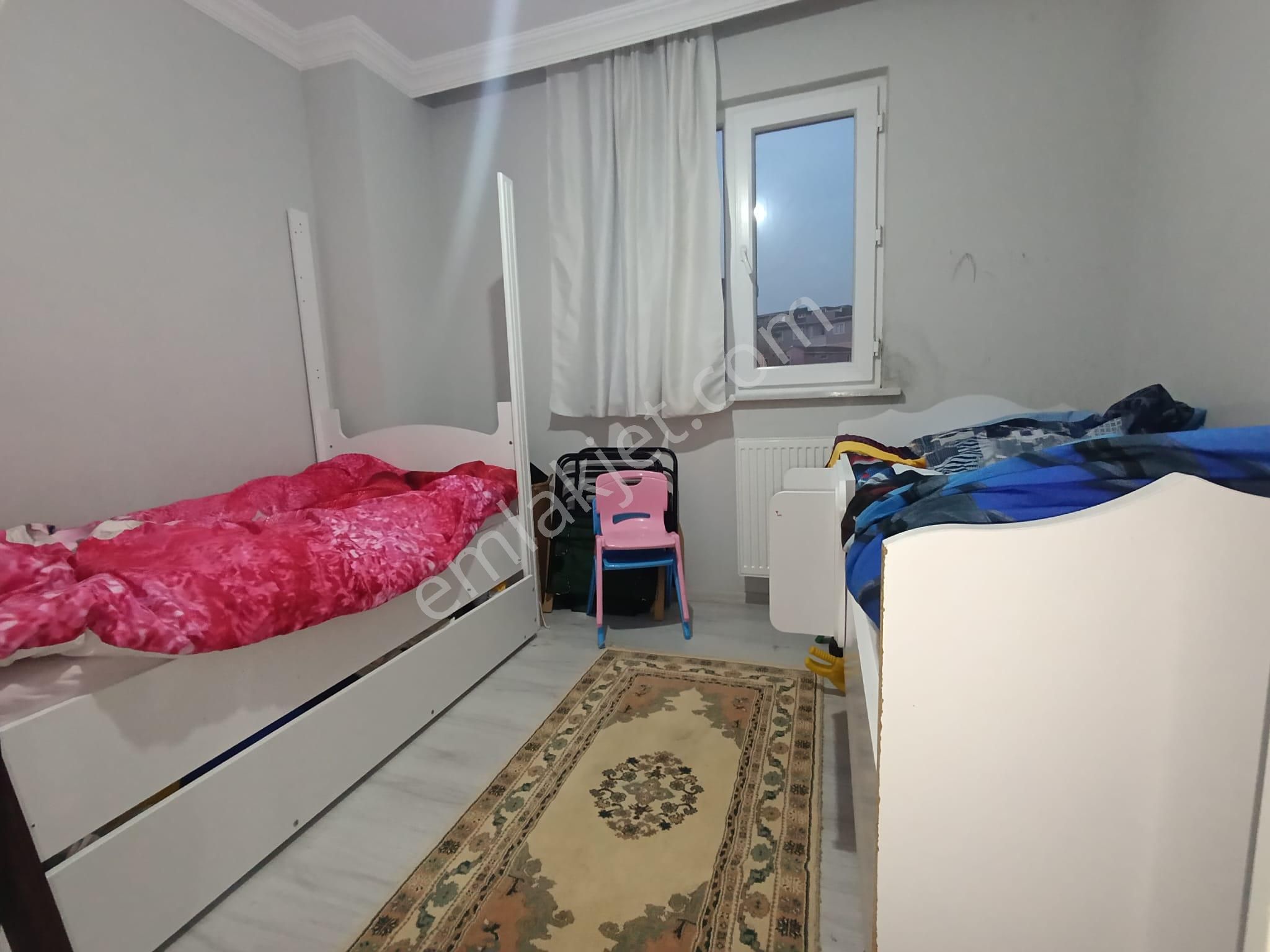 Pendik Esenyalı Fatih Mahallesi"de Asansörlü Oto Parklı 2+1 90m2 Daire - Görsel 8