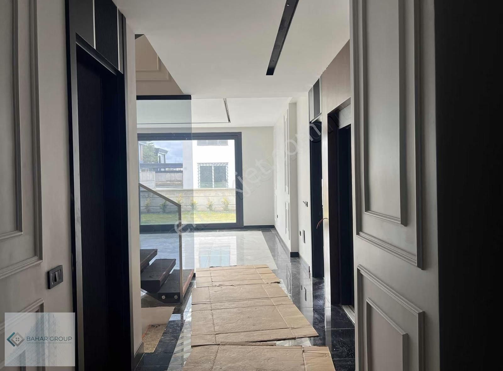 Bahar'dan Çay Bağlarında Asansörlü Ultra Lüx Villa - Görsel 11