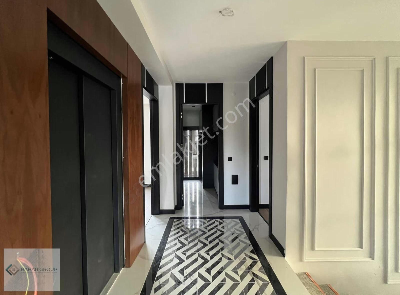 Bahar'dan Çay Bağlarında Asansörlü Ultra Lüx Villa - Görsel 17