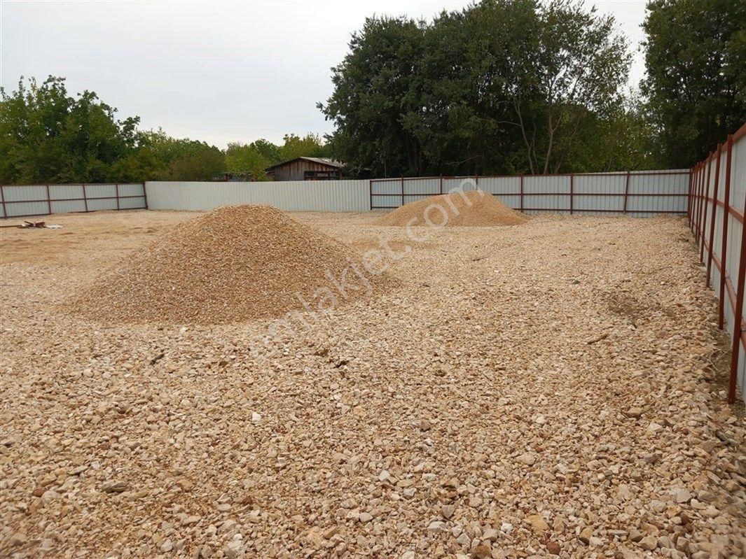 Bursa Nilüfer Demirci De 1300 M2 Kiralık Açık Depo 40.000 Tl - Görsel 6