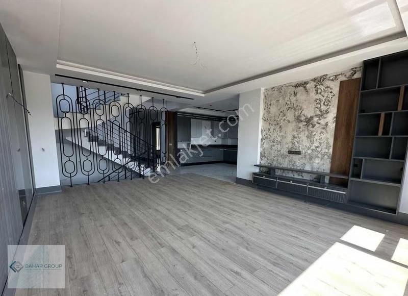 Bahar'dan Erkilette Ultra Lüx Havuzlu 9+2 Villa - Görsel 5