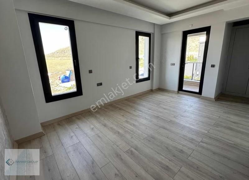 Bahar'dan Erkilette Ultra Lüx Havuzlu 9+2 Villa - Görsel 22