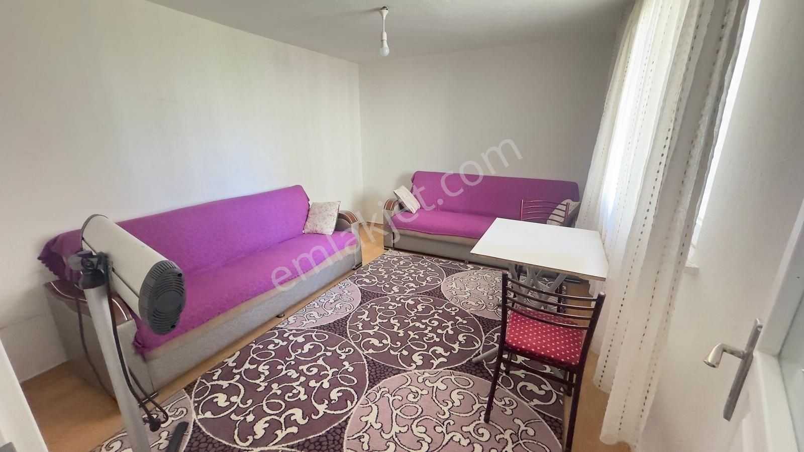 Çorlu Çobançeşme Mahalesinde Müstakil 1+1 Eşyalı Kiralık Daire