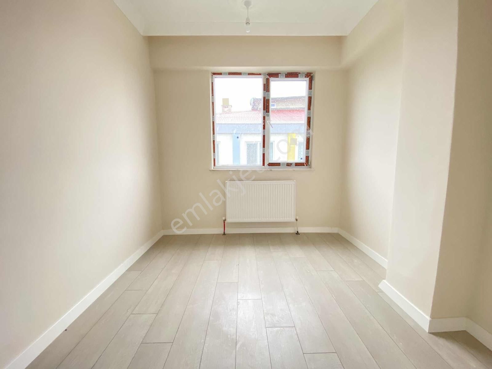 Havuzlar Mahallesinde Cumhuriyet Parkına Yakın Satılık Daire - Görsel 16