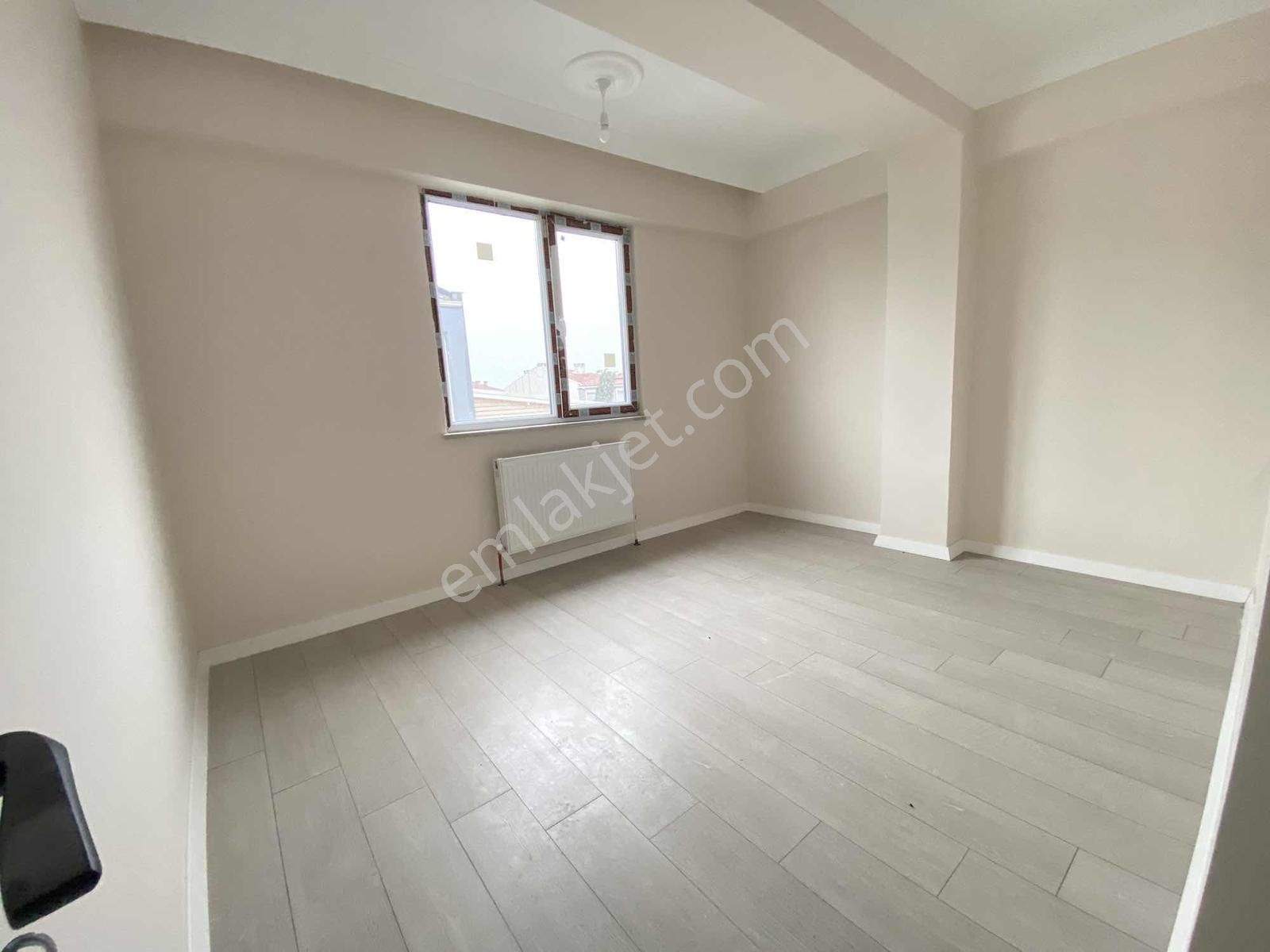 Havuzlar Mahallesinde Cumhuriyet Parkına Yakın Satılık Daire - Görsel 15