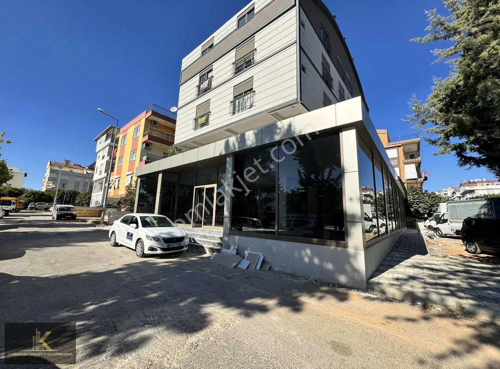 Şafakta Satılık 3 Katlı Dükkan Akdeniz Sanayi Çevre Yolu Yakın - Görsel 27