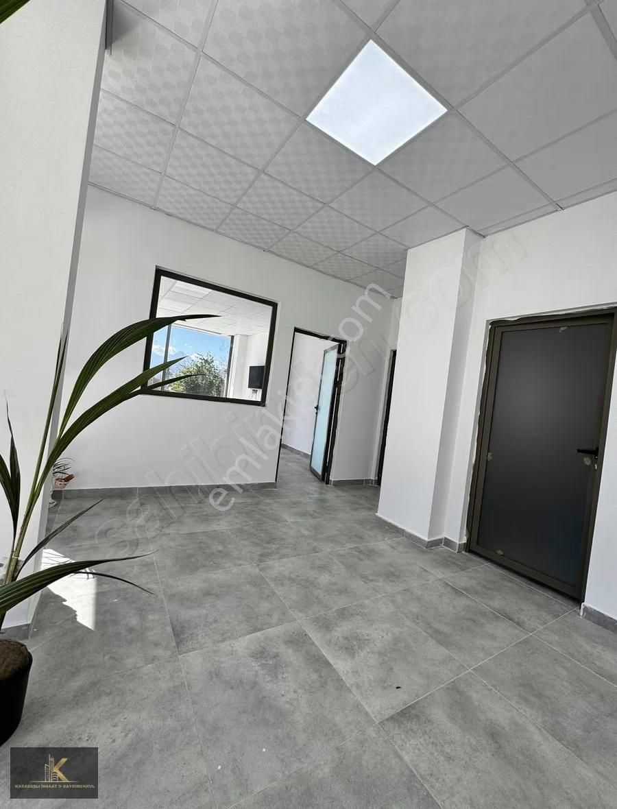 Şafakta Satılık 3 Katlı Dükkan Akdeniz Sanayi Çevre Yolu Yakın - Görsel 17