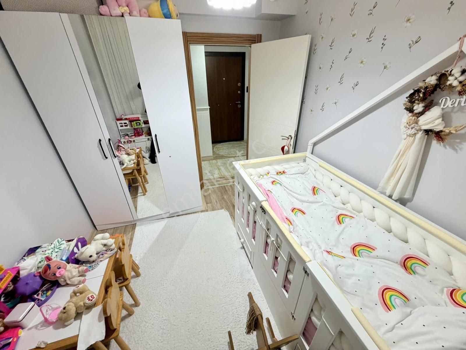 Çorlu Çobançeşmede 2+1 - 90m2 Satılık İskanlı Masrafsız Daire !! - Görsel 12