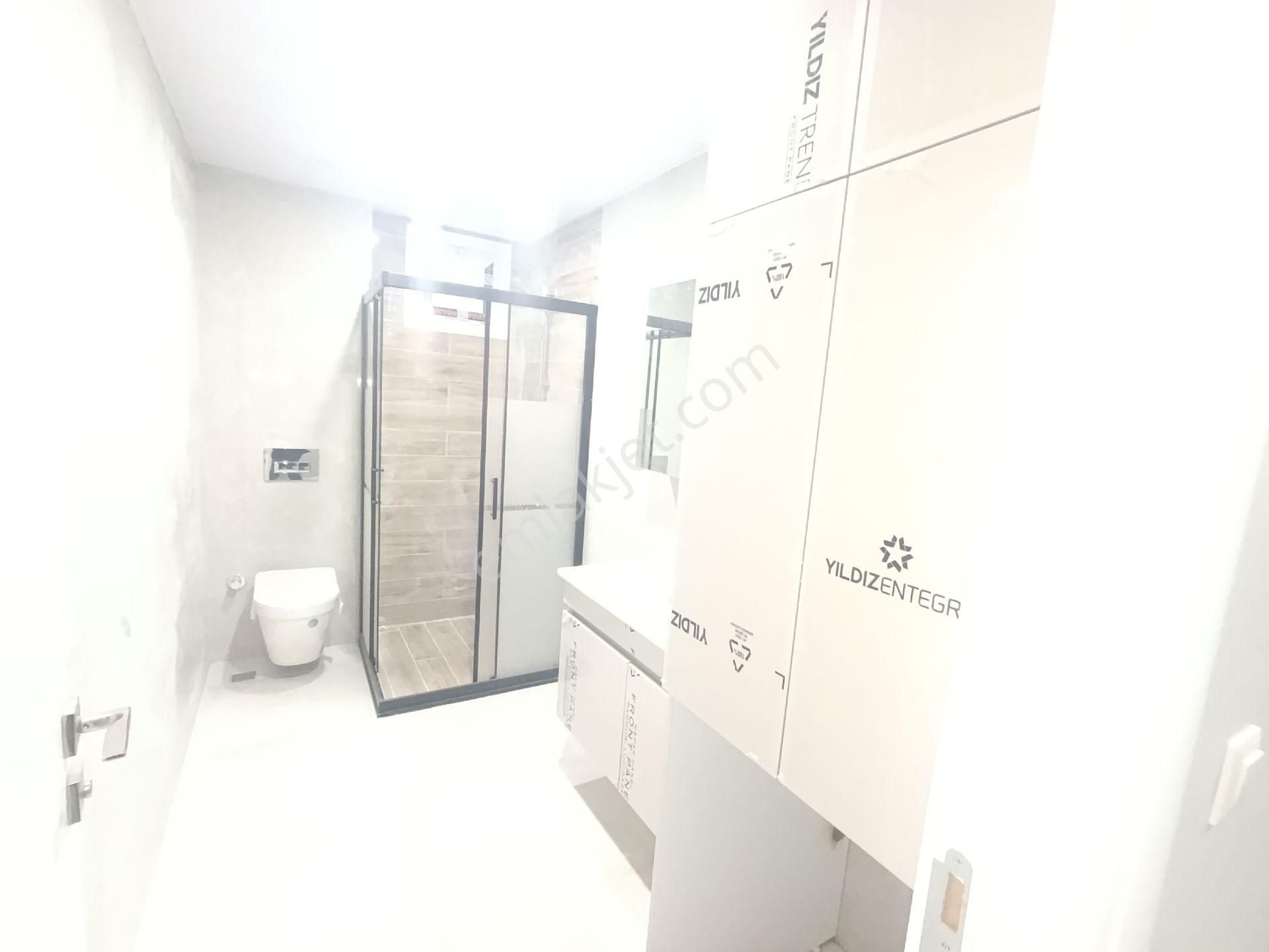 Pendik Güzelyalıda Satılık 3+1 Tek Daire Üstü Asansör Otoparklı Cadde Üstü Lüks Daire - Görsel 29