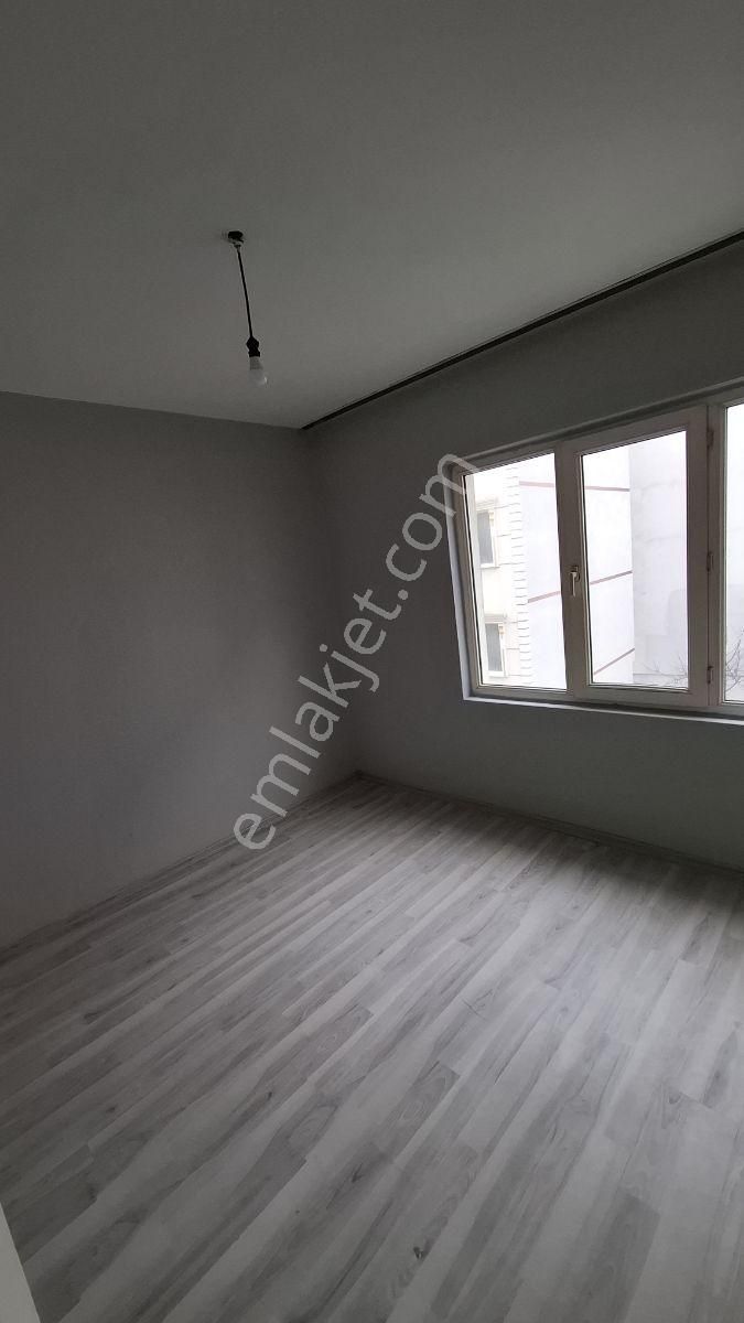 Çorlu Reşadiye Mahallesinde Kiralık 2+1 Daire - Görsel 1