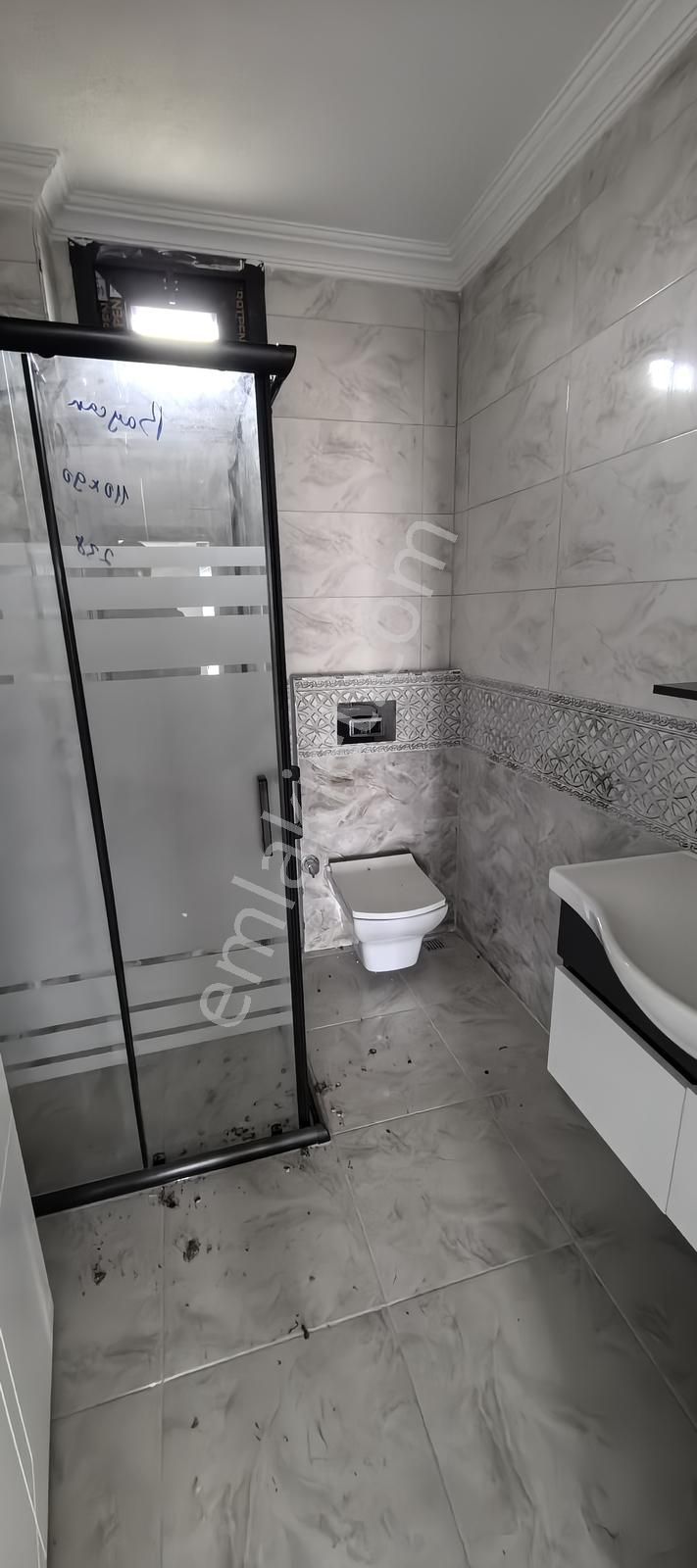 Yenice Sahile 330 Mt Mesafede 4+1+ Kiler Sıfır İskanlı Villa - Görsel 28