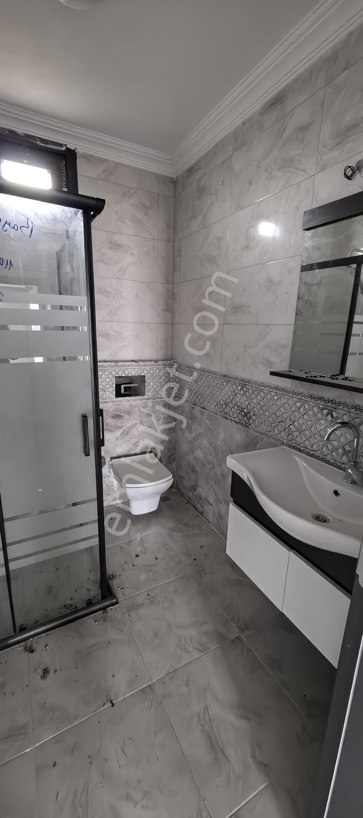 Yenice Sahile 330 Mt Mesafede 4+1+ Kiler Sıfır İskanlı Villa - Görsel 29