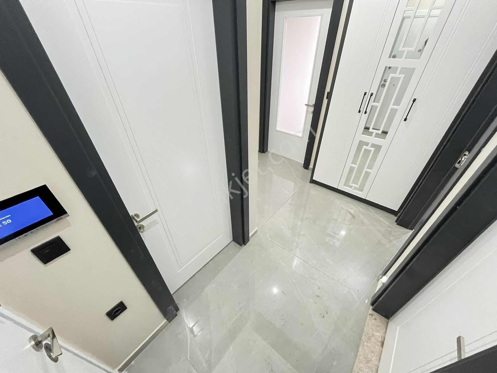 Gürsoy'dan Altınkumda Sıfır Arakat Ön Cephe Fırsat 2+1 - Görsel 8