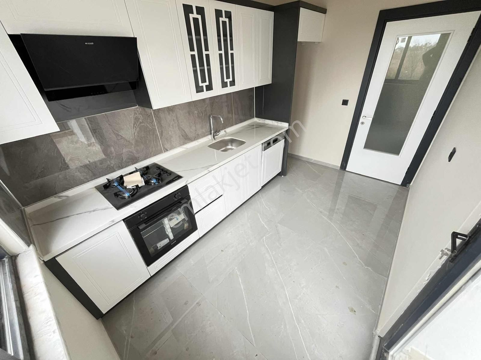 Gürsoy'dan Altınkumda Sıfır Arakat Ön Cephe Fırsat 2+1 - Görsel 17