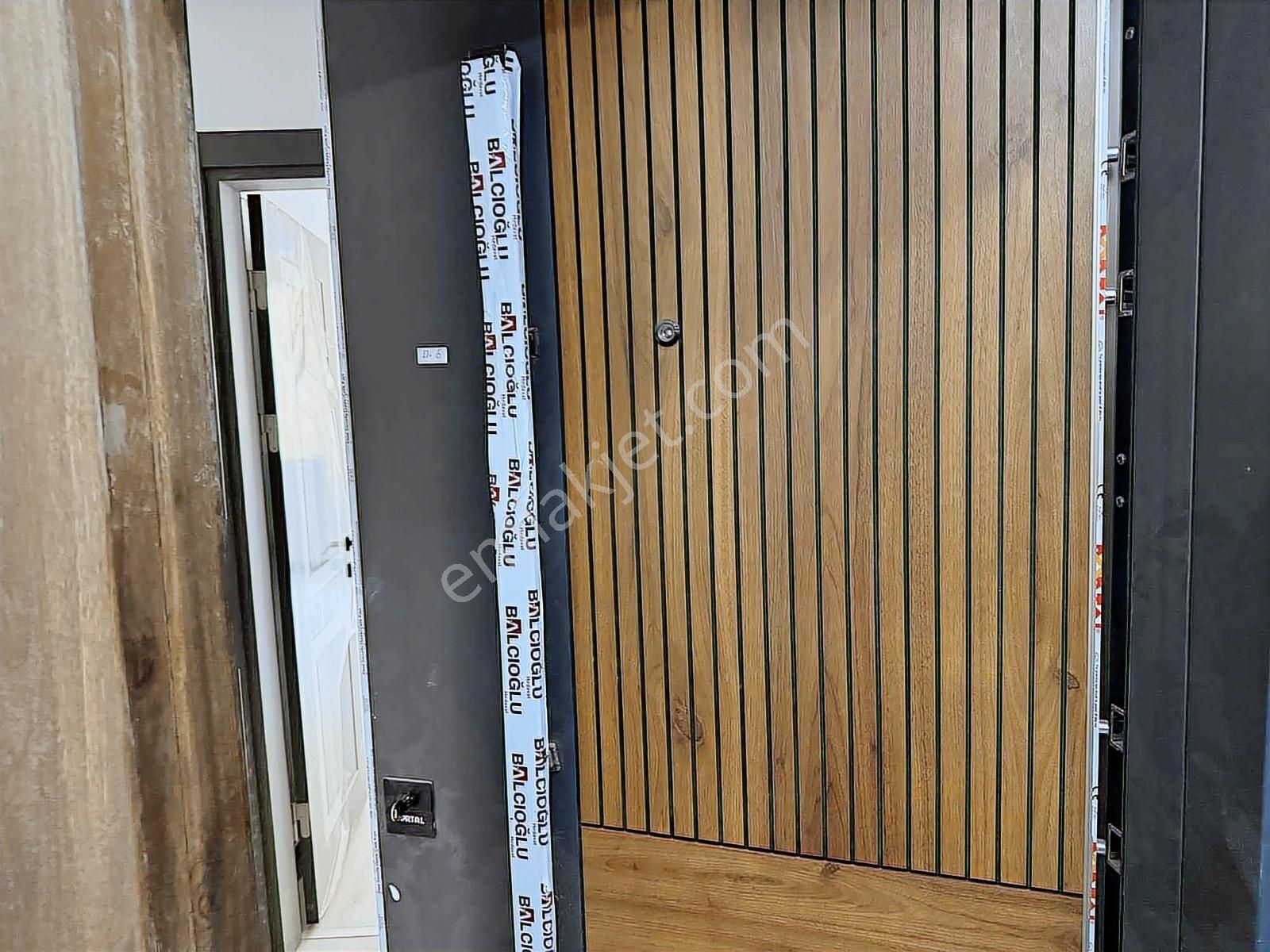 Körfez Hacıosman Mah Satılık Lüx Daire 3+1 Odalı Asansörlü - Görsel 8