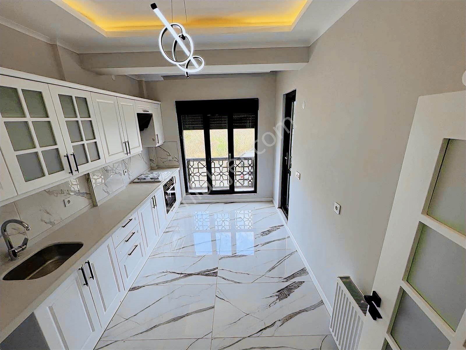 Gürsoy'dan Altınkumda Son Fırsat 2+1 Ayrı Mutfak Daire - Görsel 3