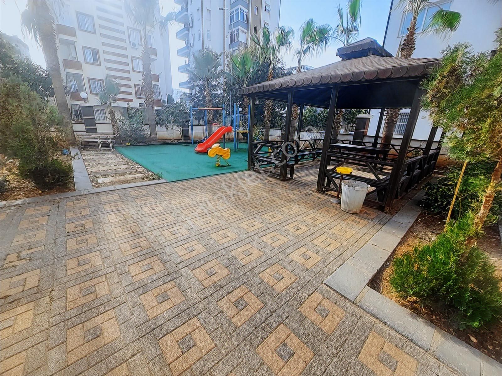 Avrupa Hast Arkası Kap.mutfak Çb+g.odalı D.gazlı Lüx Yapılı - Görsel 17