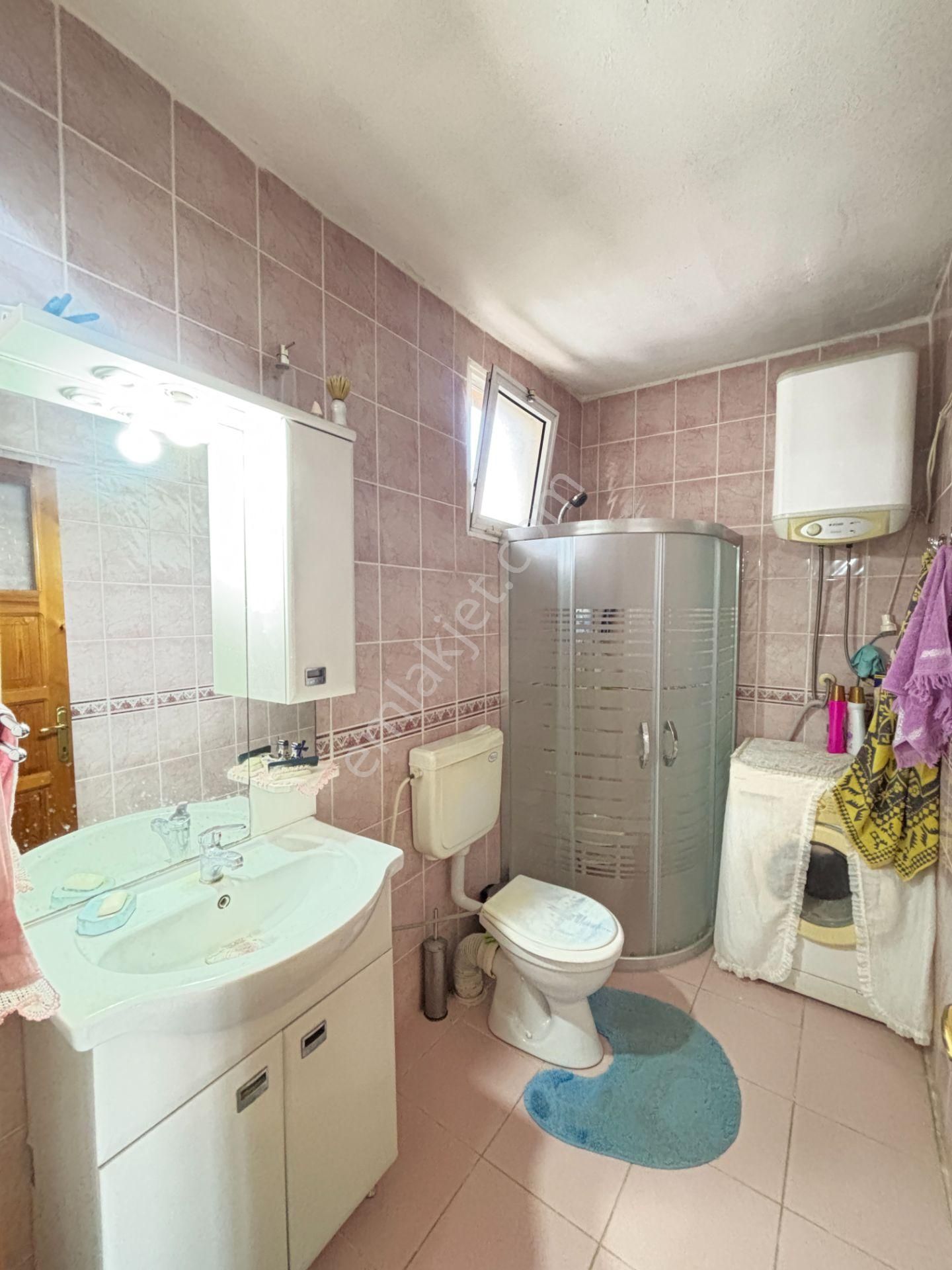 İzmir Seferihisar Tepecik Mahallesi’nde Deniz Manzaralı 2+1 Müstakil Yazlık Villa - Görsel 19