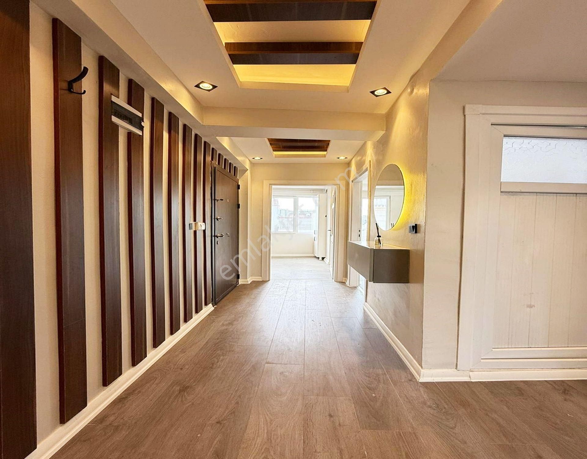 Esenyurt Meydana 1 Adım Mesafede 2+1 Ultra Lüks Daire !!! - Görsel 18