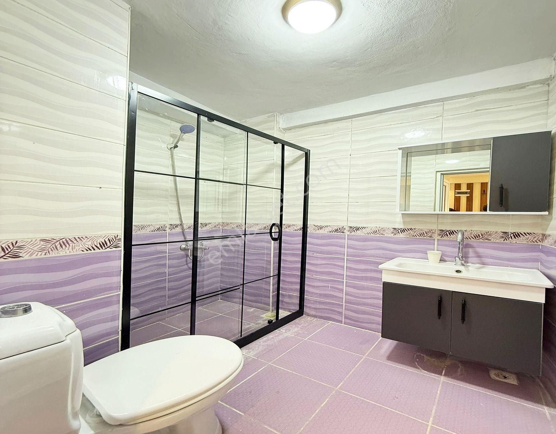 Esenyurt Meydana 1 Adım Mesafede 2+1 Ultra Lüks Daire !!! - Görsel 12