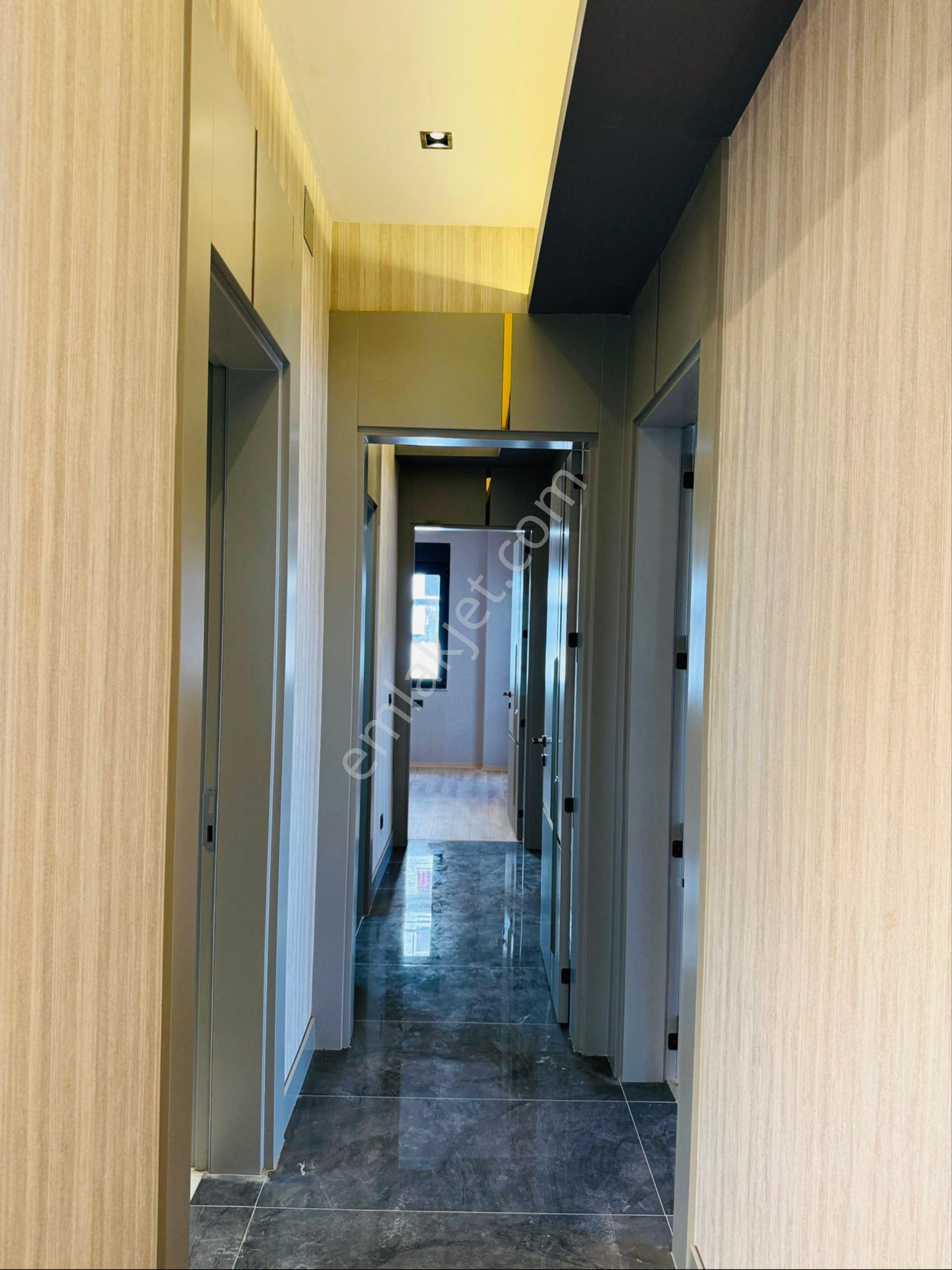 Şehirgösterende Sıfır 4,5+1 Satılık Ultralüx Akıllı Daire - Görsel 18