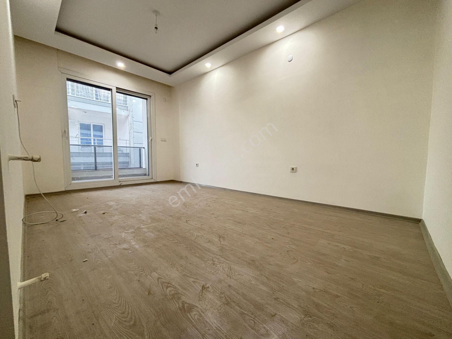 İzmir Seferihisar Ürkmez Merkezde Kat Mülkiyetli Asansörlü 3+1 Satılık Daire - Görsel 23