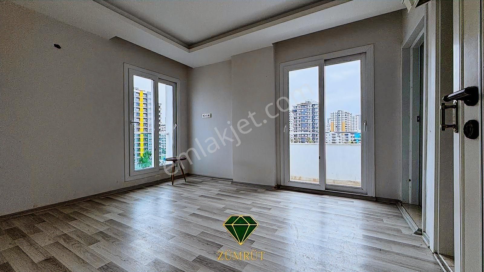 Zümrüt'ten Mezitli Deniz Mahallesi'nde 2+1 Kiralık Daire - Görsel 4