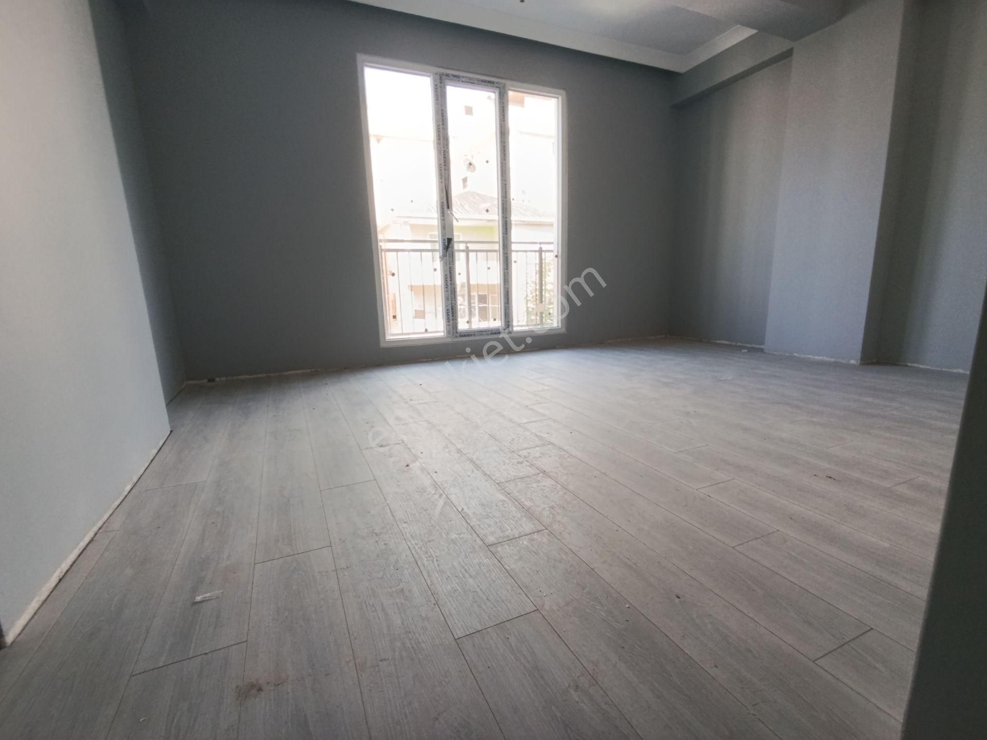 Pendik Esenyalı"da Satılık 3+1 120m2 Sıfır Asansörlü Kapalı Açık Otoparklı Daire - Görsel 2