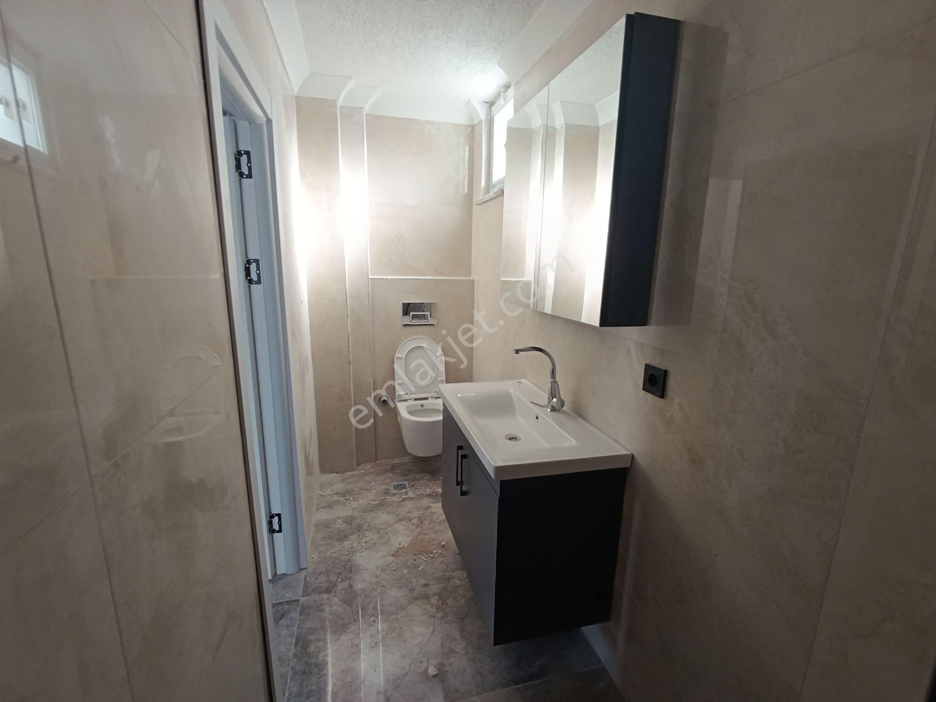 Pendik Esenyalı"da Satılık 3+1 120m2 Sıfır Asansörlü Kapalı Açık Otoparklı Daire - Görsel 23