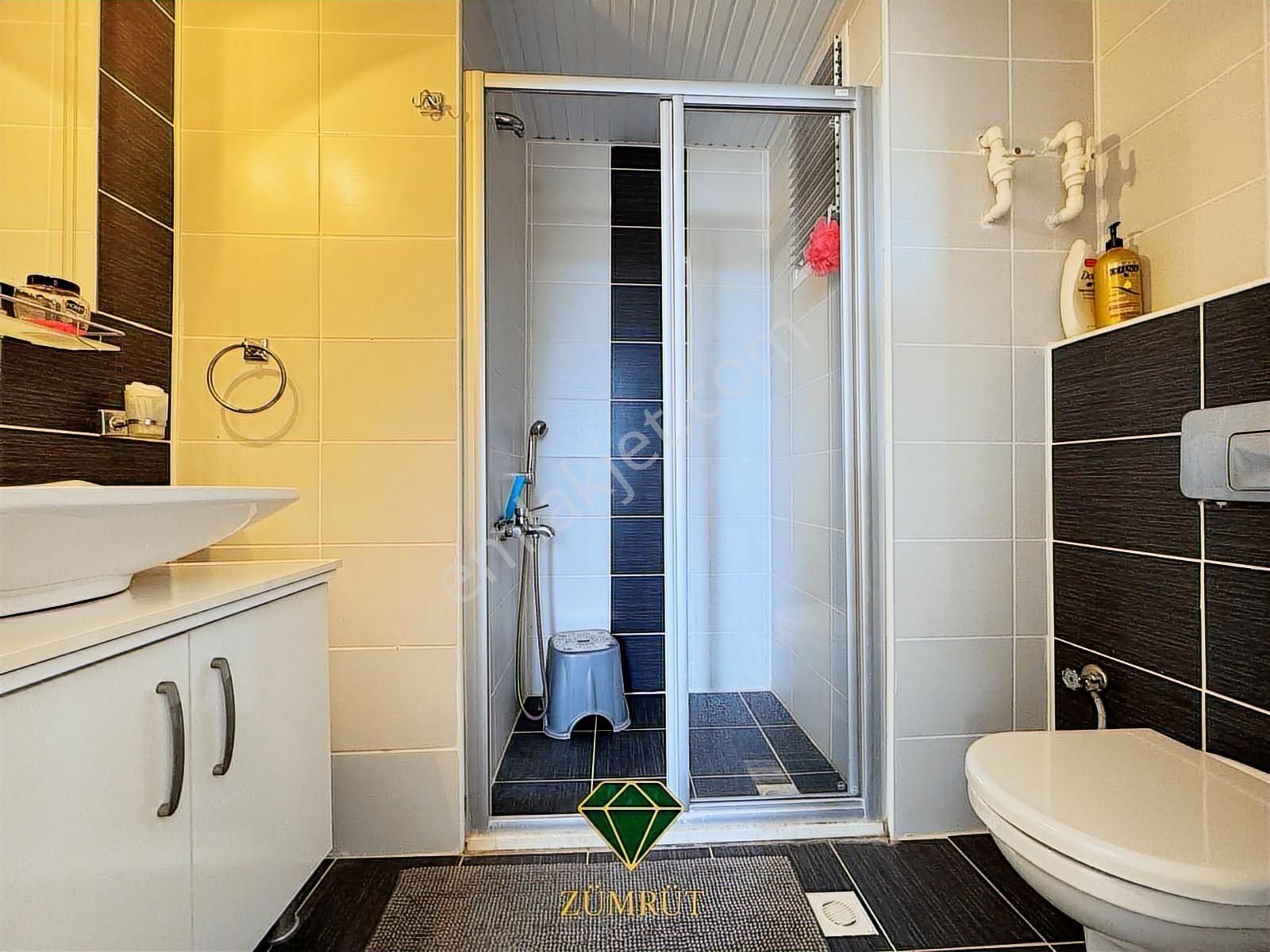 Zümrüt'ten Queenaba Sitesin'de 3+1 Full Eşyalı Satılık Daire - Görsel 2