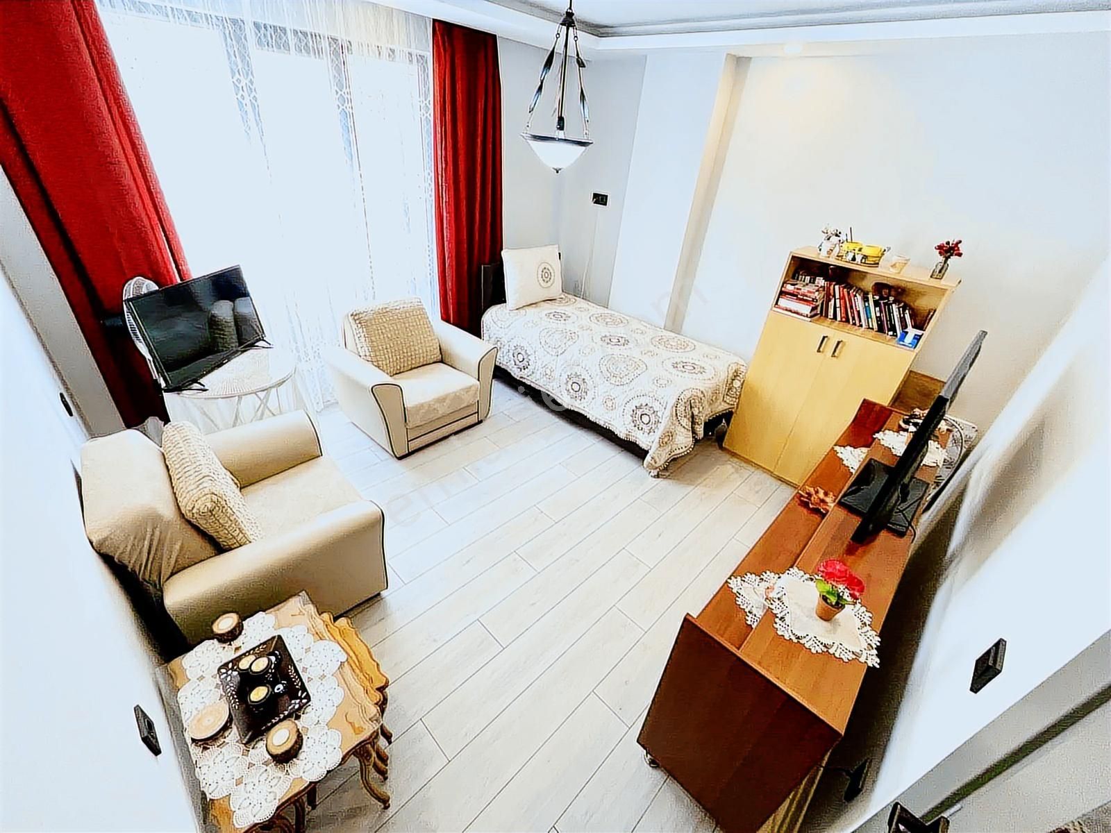 Yetkili Gürsoy'dan Altınkumda Doğalgazlı Ebeveyn Banyolu 2+1 - Görsel 6