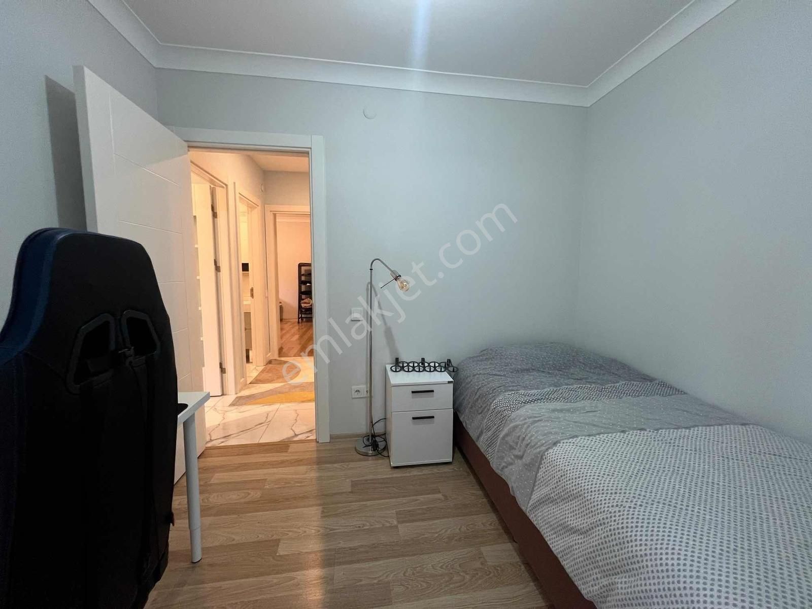 Acıbadem'de Yeni Binada Boş 2+1 | Yatırıma Uygun Satılık - Görsel 14