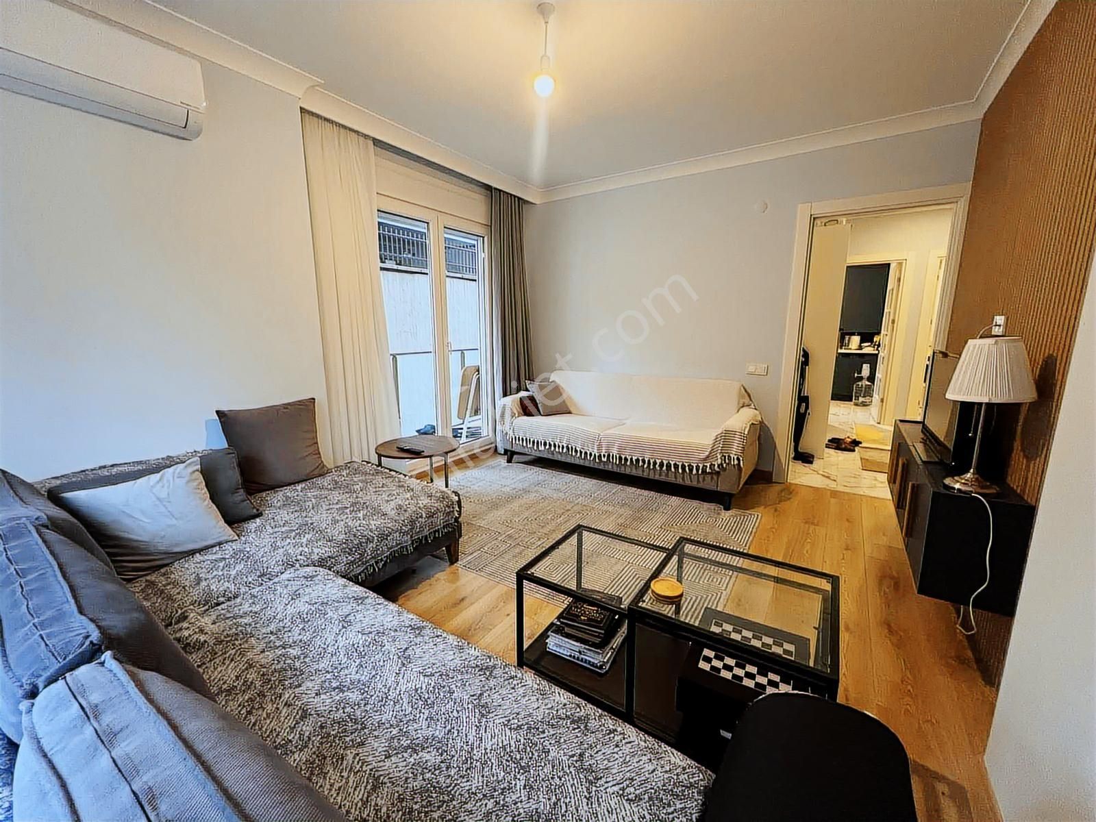 Acıbadem'de Yeni Binada Boş 2+1 | Yatırıma Uygun Satılık - Görsel 5