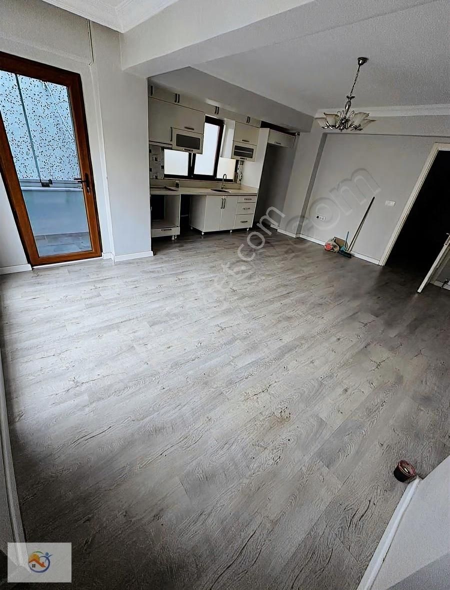 Yenidoğanda Ayrı Girişli Dubleks Satılık Daire - Görsel 24