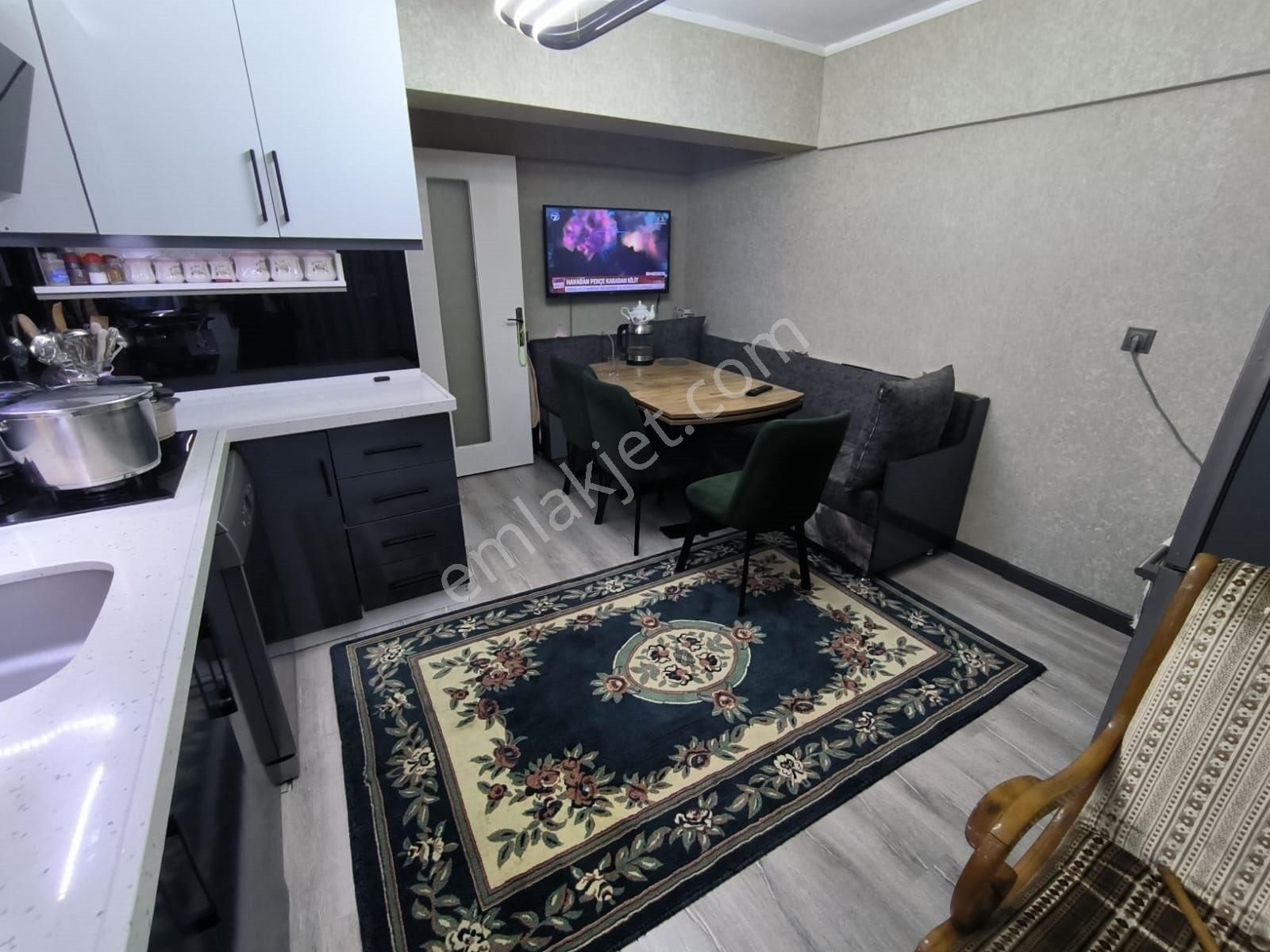 Süvari Mah.2+1 Yüksek Giriş Altda Daire Mevcut Yapılı Kiralık