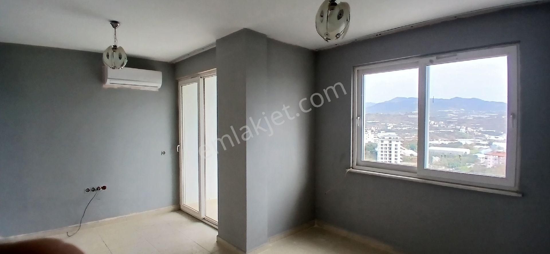 Deniz Ve Dağ Manzaralı Teraslı Havuzlu Kiralık Daire - Görsel 14