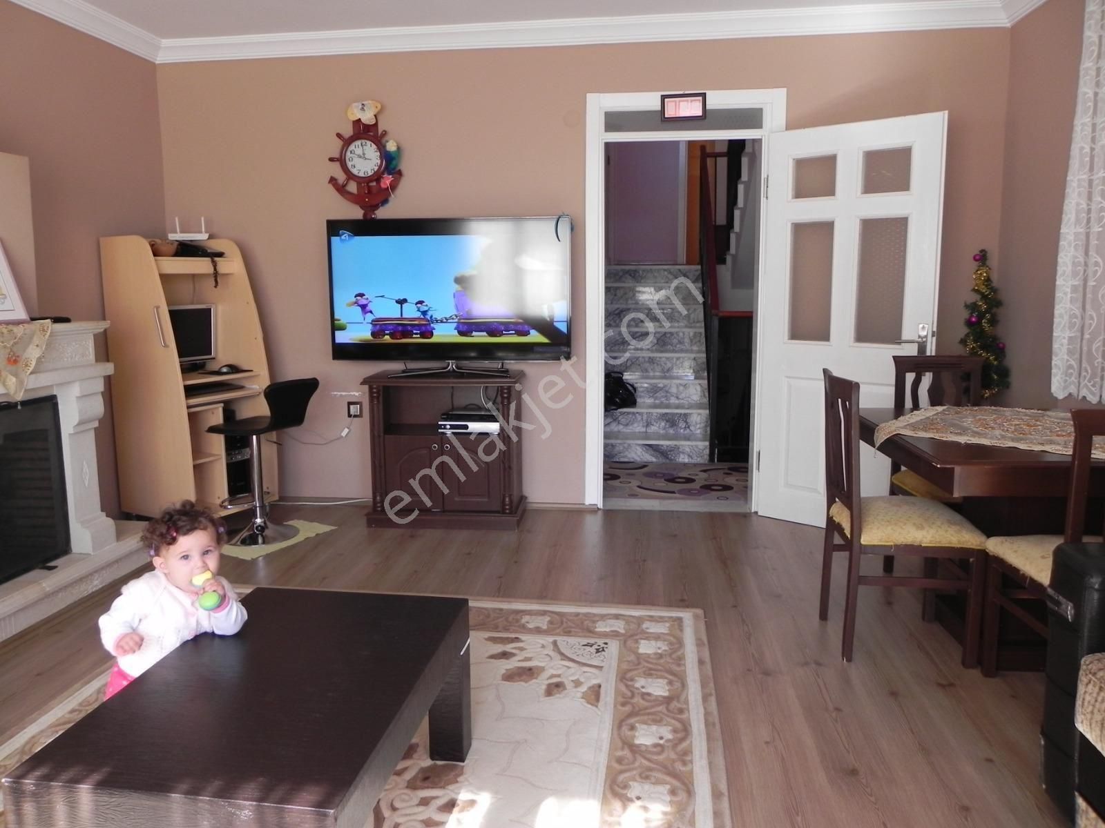 Marmaris'de Çok Sosyal Site İçinde Büyük Villa.. - Görsel 14